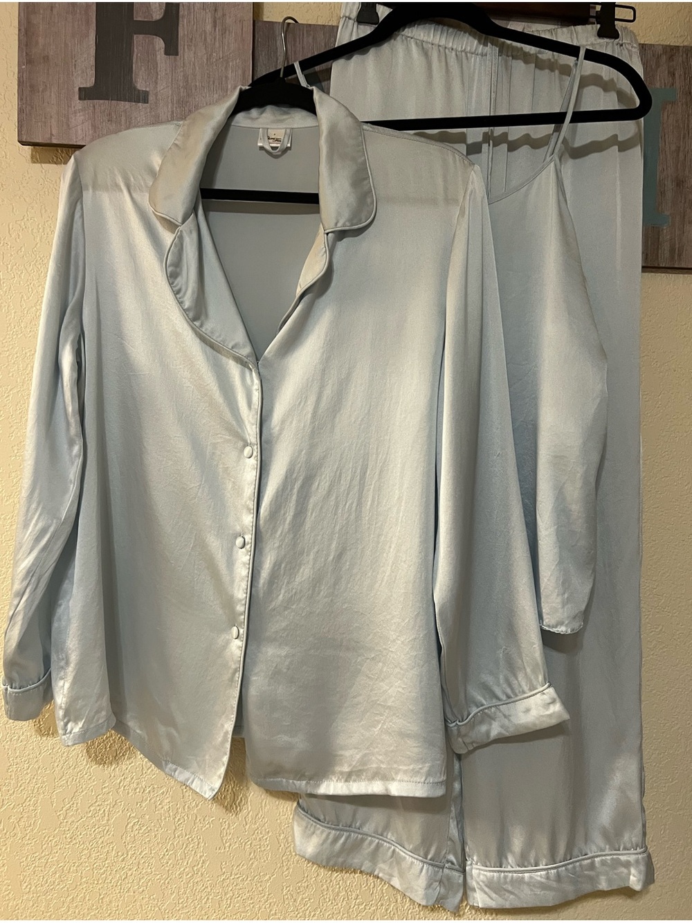 Fishers Finery 3 piece long sleeve pajamas, size S